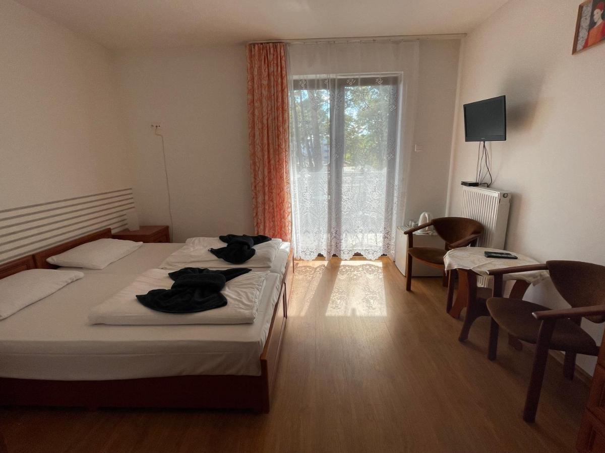 Villa Dolce Vita Mrzeżyno Exteriör bild