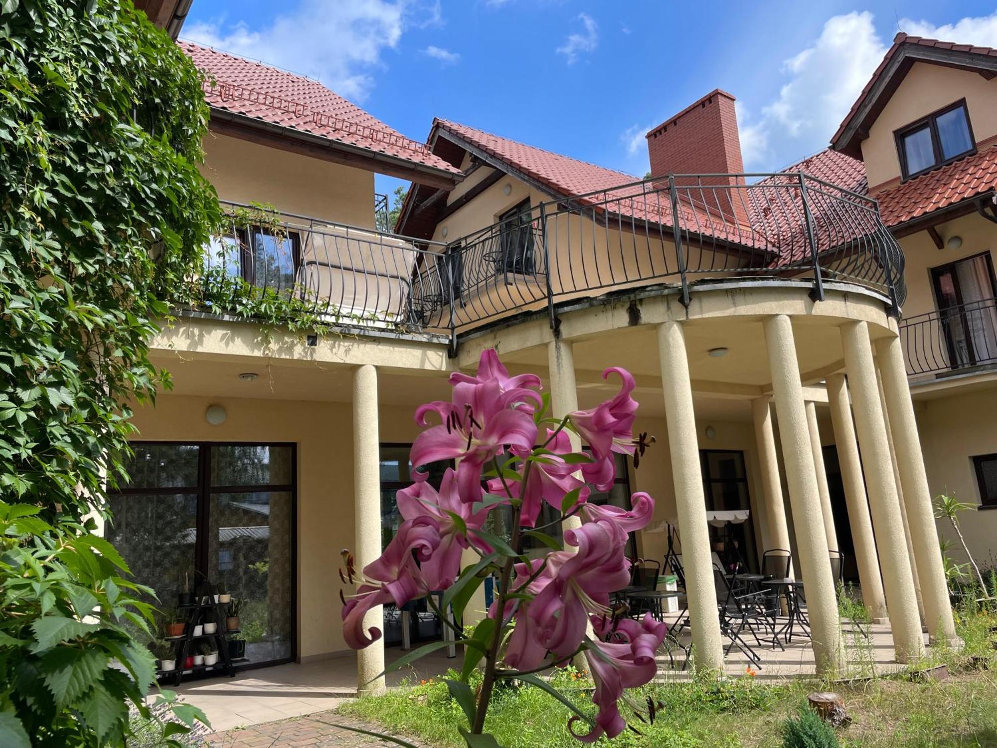 Villa Dolce Vita Mrzeżyno Exteriör bild